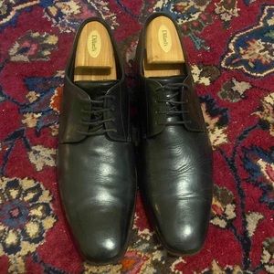 Black Cole Haan dress shoes , size 12